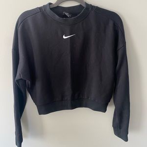 Women’s Nike Cropped Crewneck